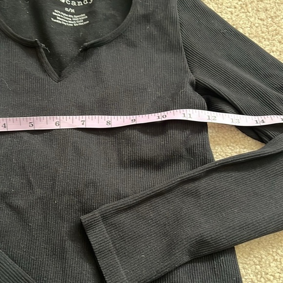 “Eye Candy- Long Sleeve Ribbed Top size small/medium” - Picture 3 of 5